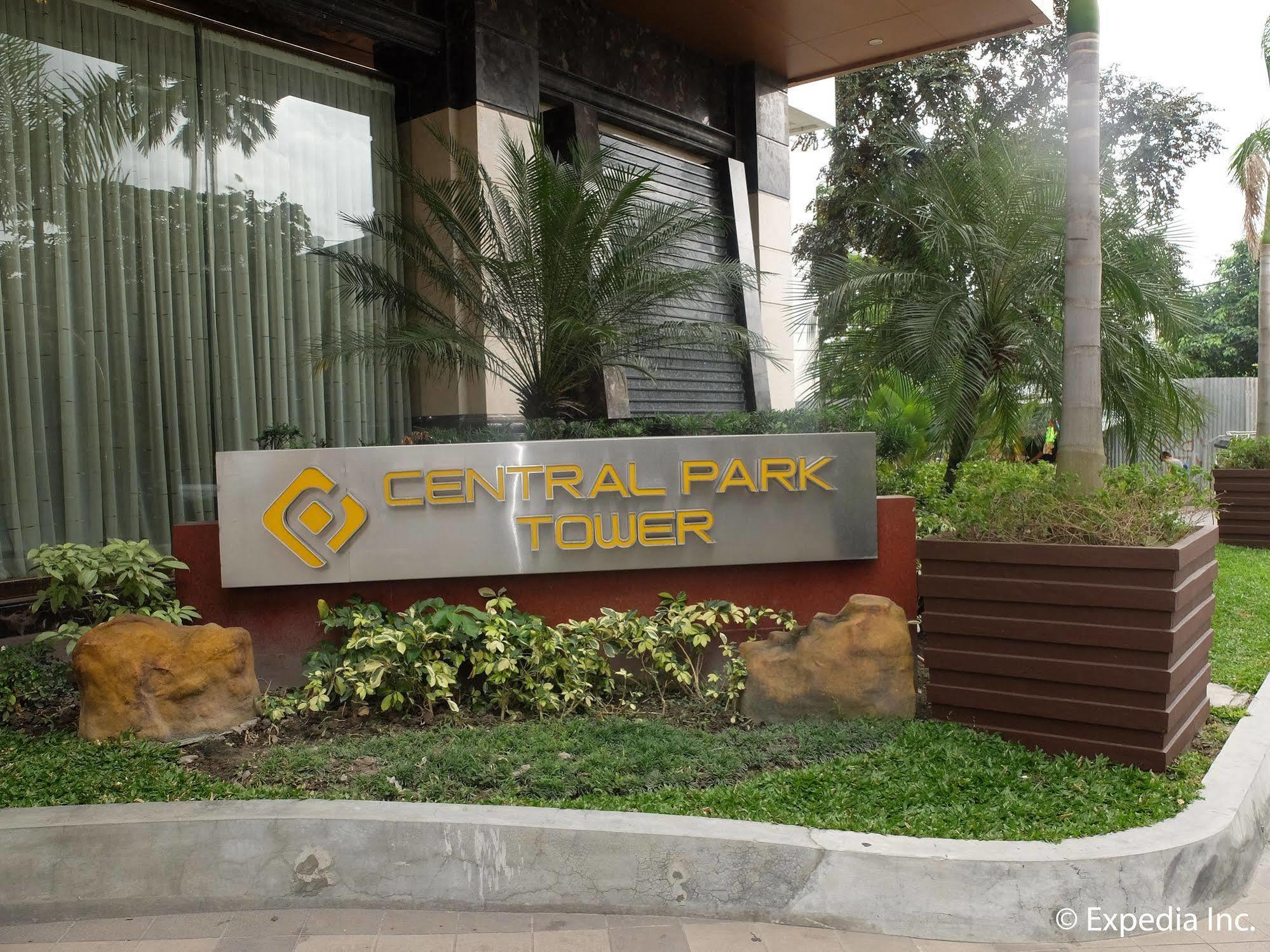 Central Park Tower Resort Angeles Exterior foto
